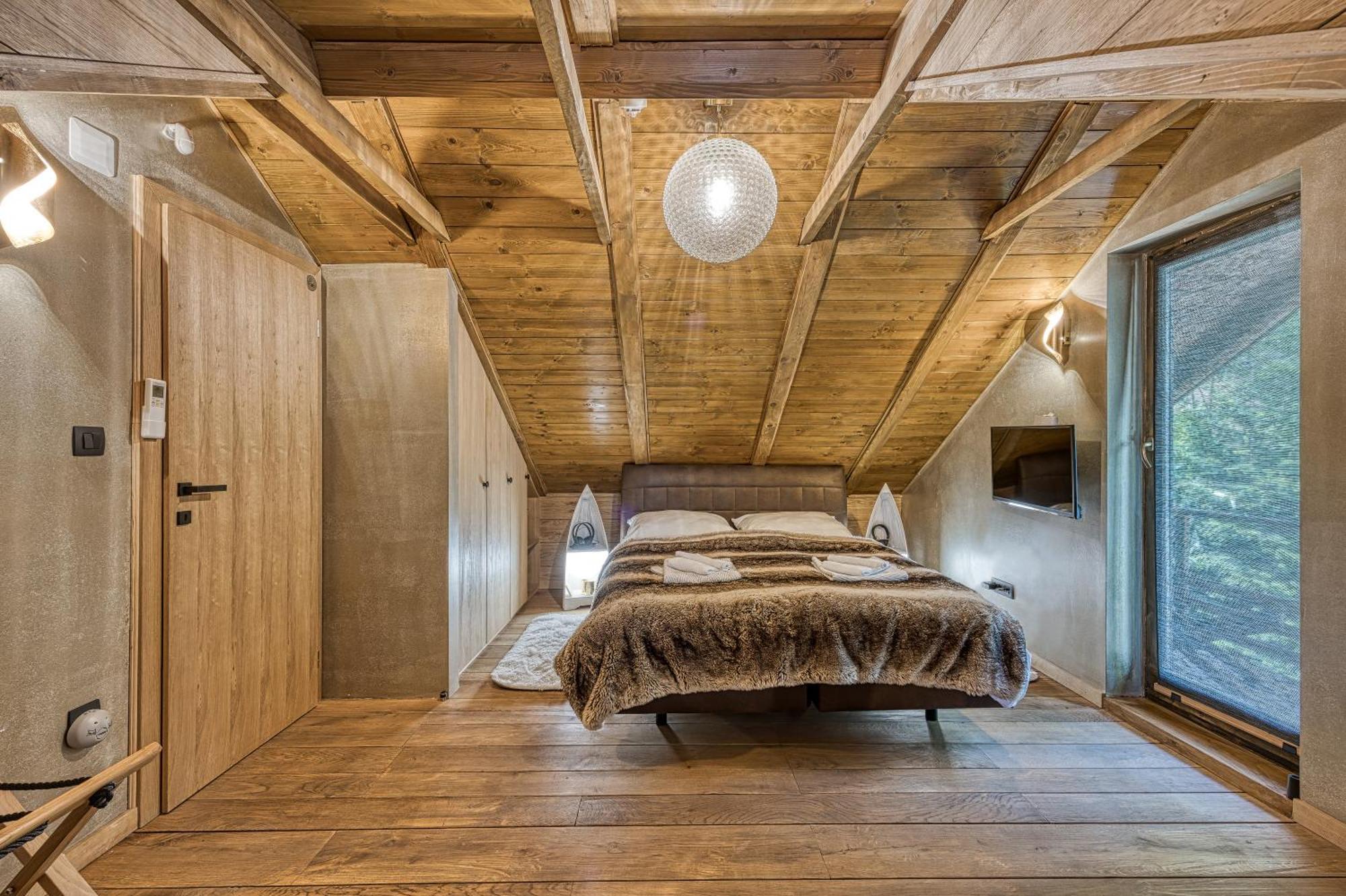Zagreb, Kuca Za Odmor Swan River Holiday House Lasinja Luaran gambar