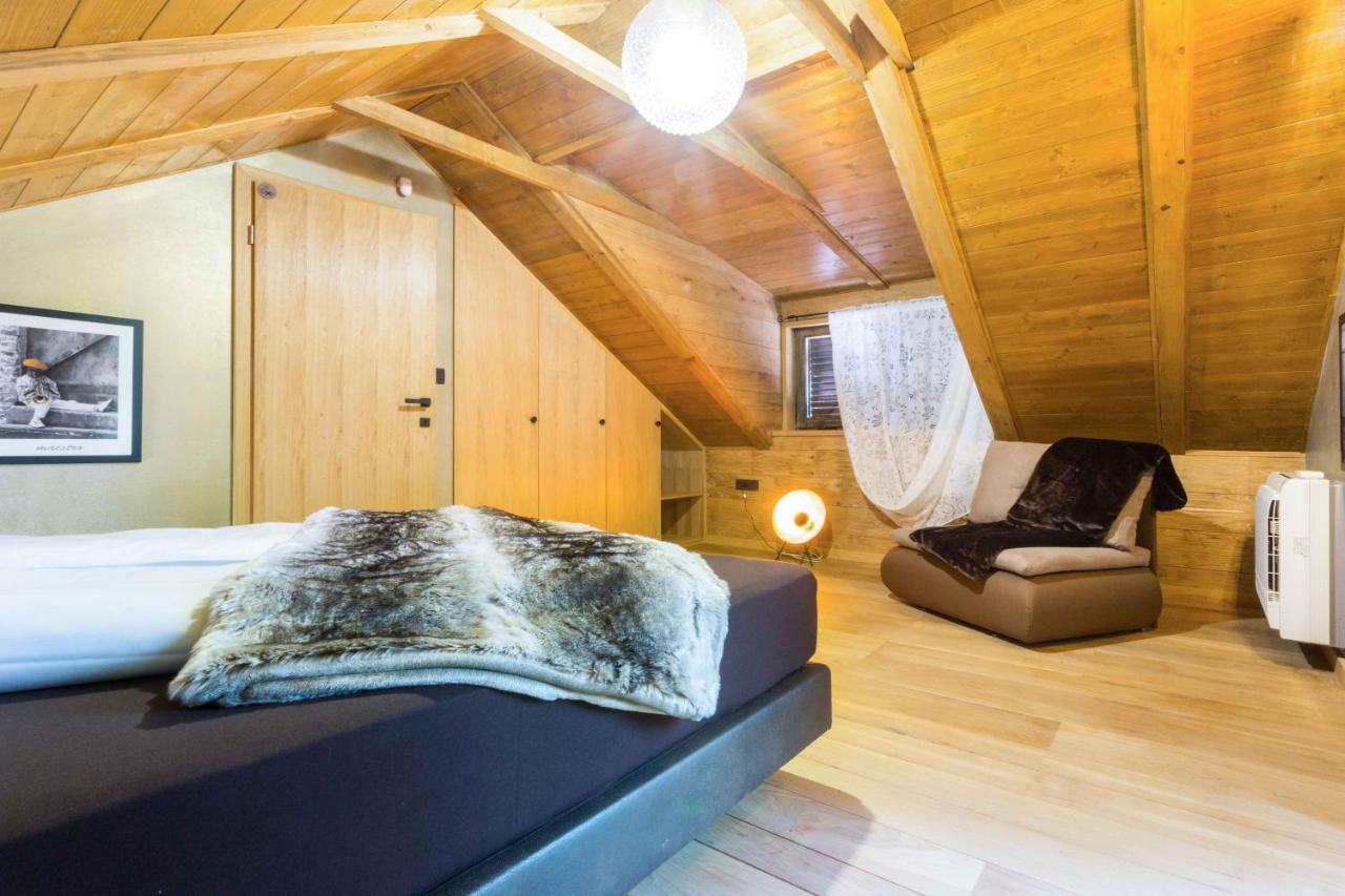 Zagreb, Kuca Za Odmor Swan River Holiday House Lasinja Luaran gambar