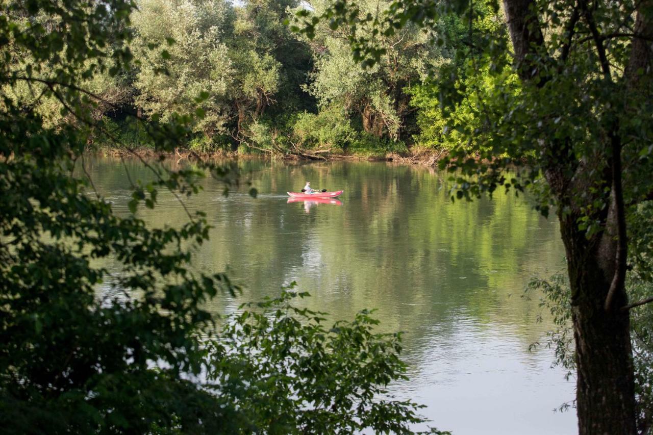 Zagreb, Kuca Za Odmor Swan River Holiday House Lasinja Luaran gambar